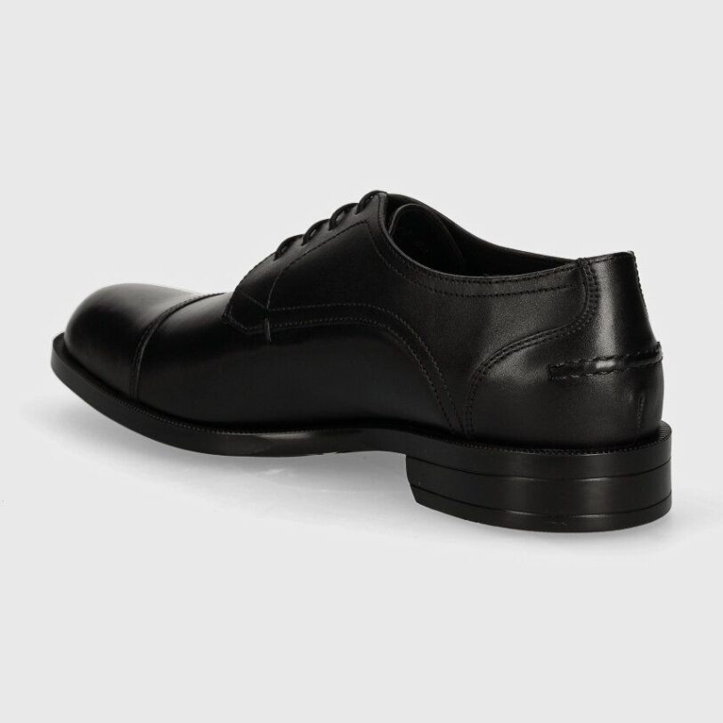 culoarea negru