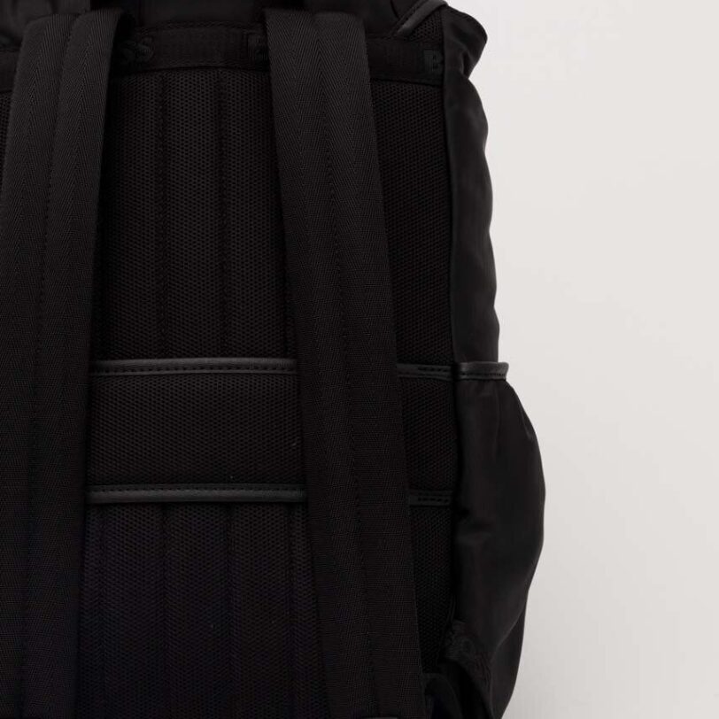 culoarea negru