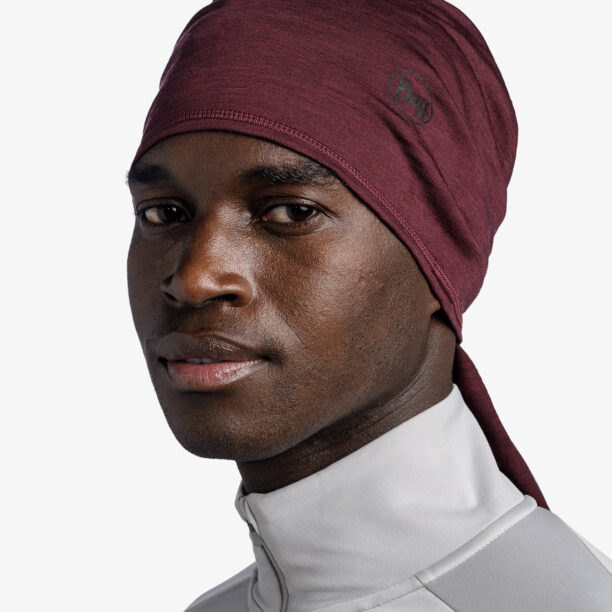 Preţ Bandana multifunctionala Buff Lightweight Merino Wool - solid garnet