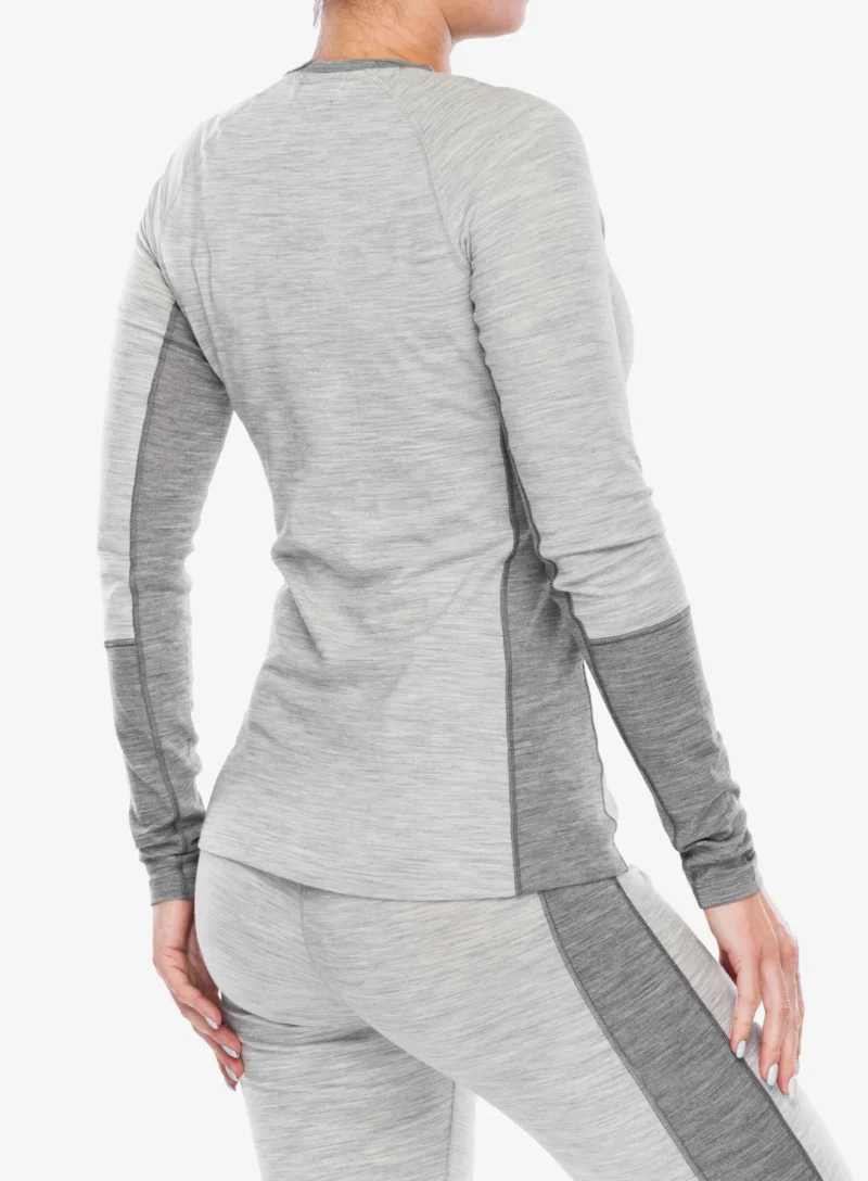 Preţ Bluza de corp femei Peak Performance Magic Crew - med grey melange