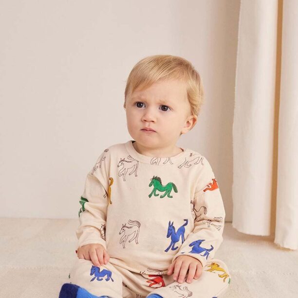 Bobo Choses longsleeve din bumbac pentru bebeluși Wonder Horse culoarea bej