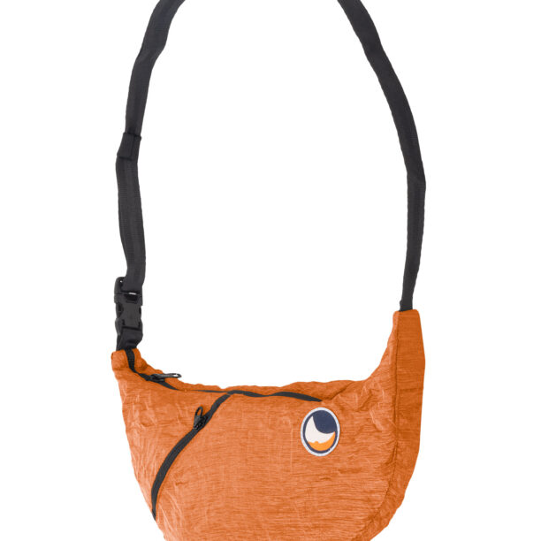 Borsetă de sold Ticket To The Moon Upcycled Sling Bag - terracotta preţ