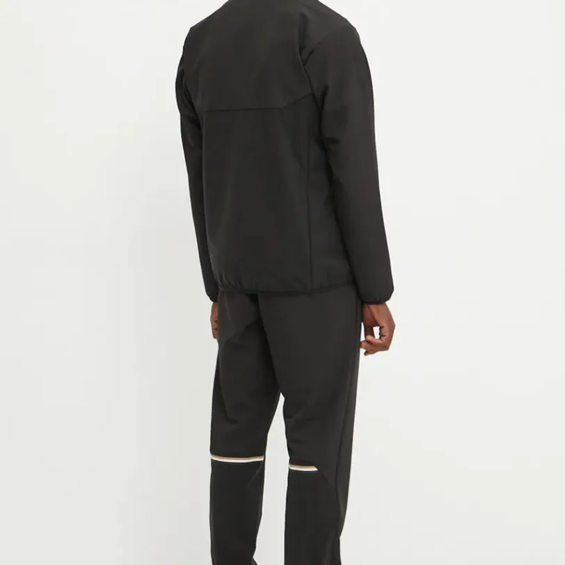 culoarea negru