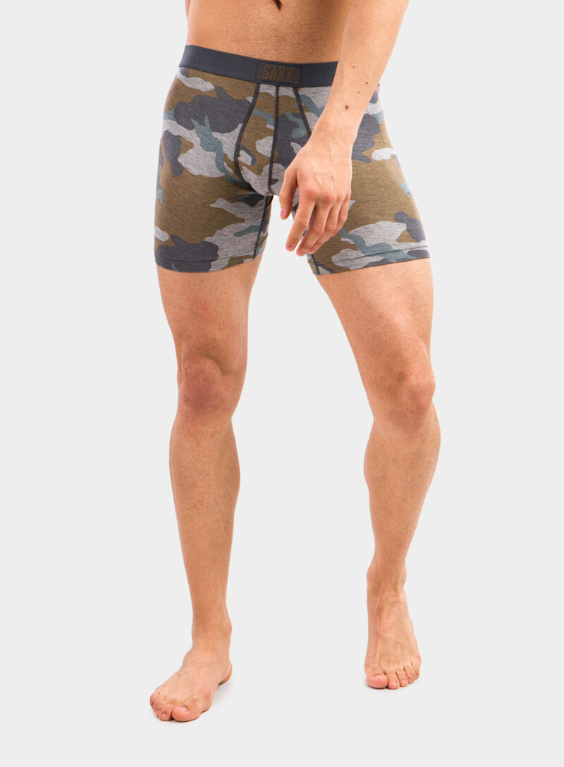 Cumpăra Boxeri barbati SAXX Vibe Boxer Modern Fit - grey supersize camo