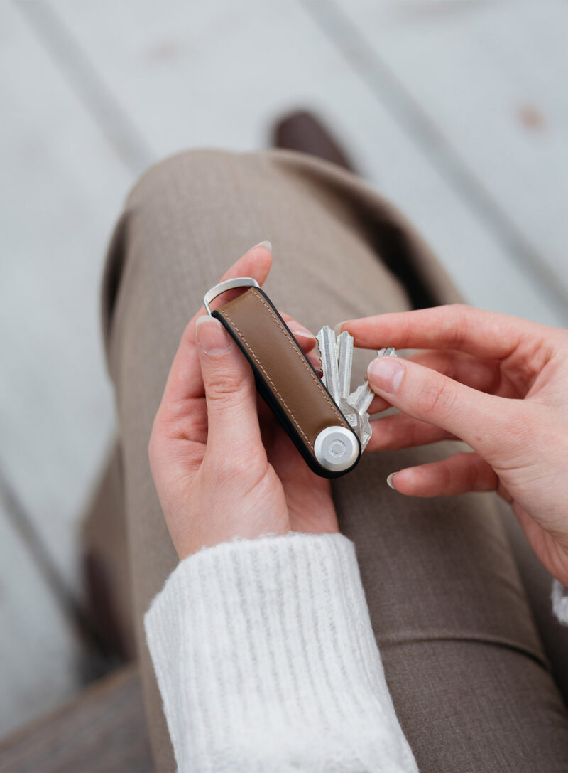 Cumpăra Breloc Orbitkey Leather Hybrid - acorn