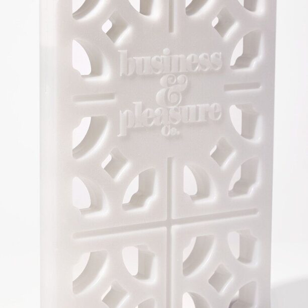 Business & Pleasure Co. inserție de răcire Breeze Block Ice Pack preţ