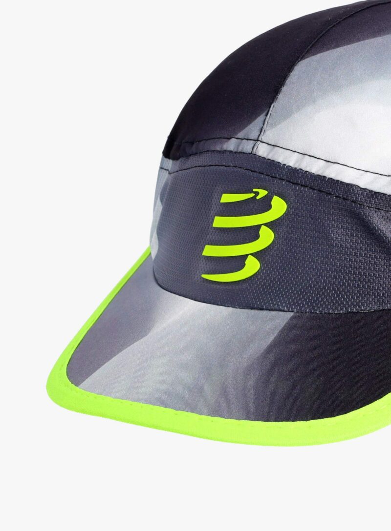 Preţ Caciula alergare Compressport Pro Racing Cap - black/white print