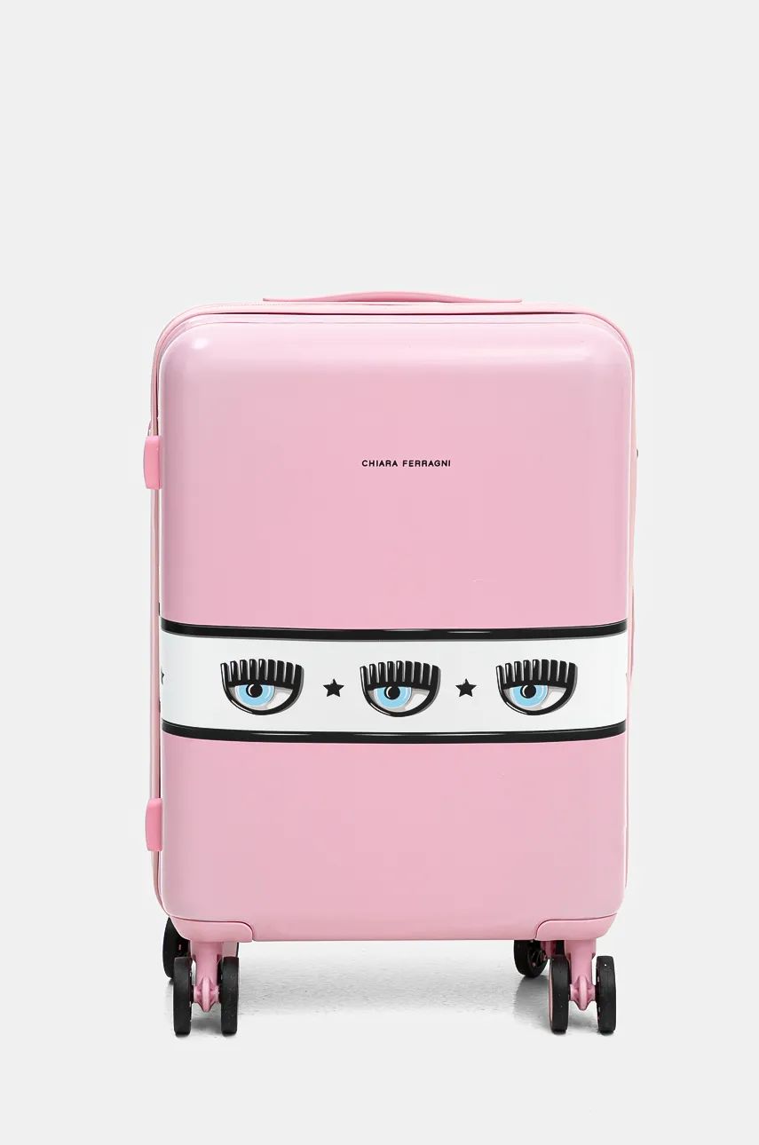 Chiara Ferragni valiza culoarea roz