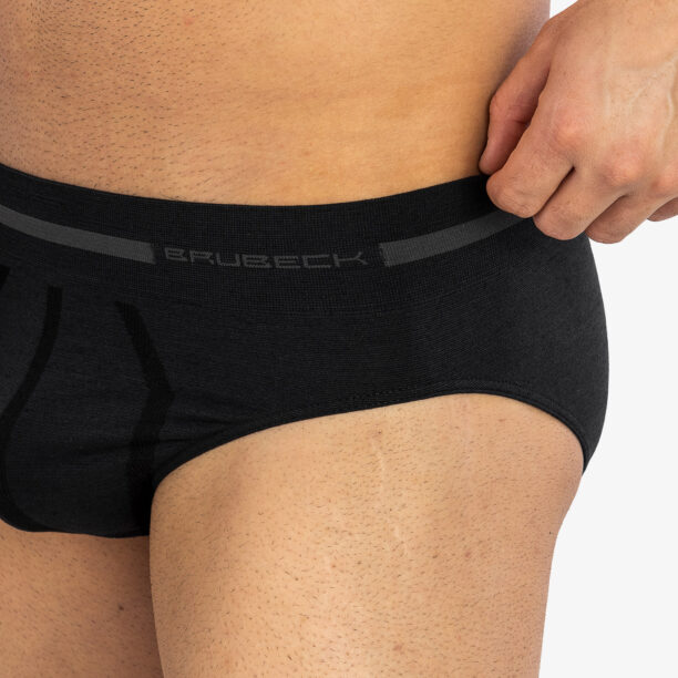 Preţ Chiloți barbati Brubeck Comfort Wool Briefs - black