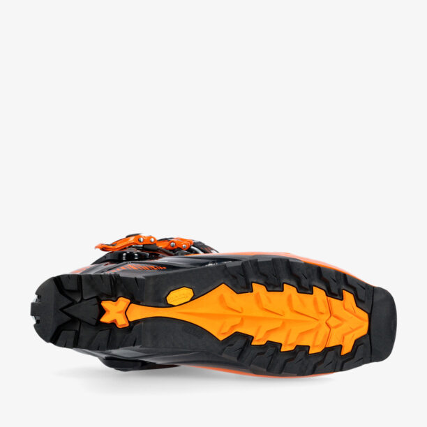 Clapari de tura Scarpa Maestrale - black/orange preţ