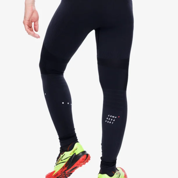 Colanti alergare Compressport Winter Running Legging M - black preţ