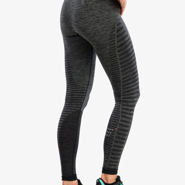 Preţ Colanti alergare femei Compressport Winter Run Legging - black