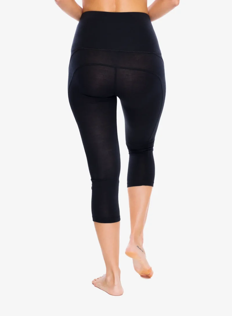 Preţ Colanti termici femei Super.natural Tundra175 Comfy Tight 3/4 - jet black