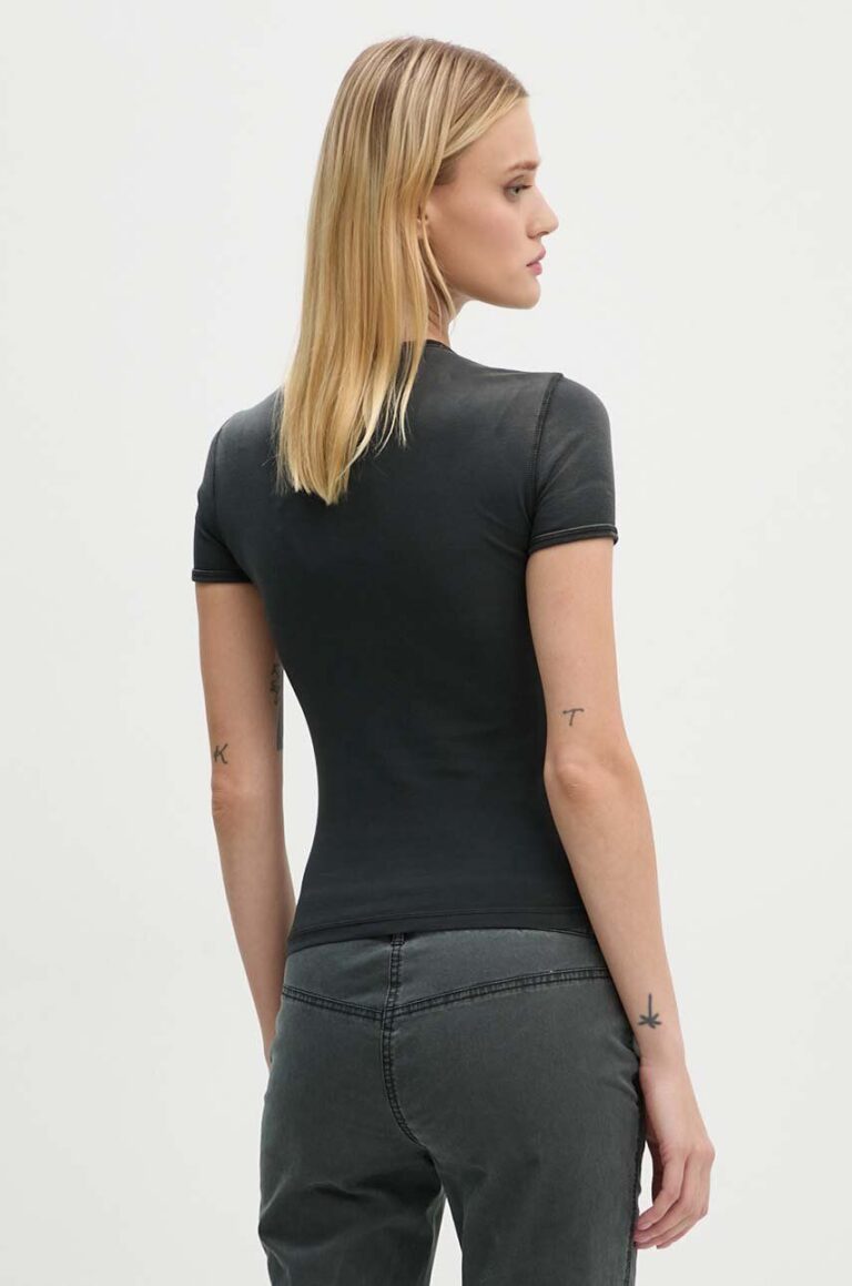 culoarea negru