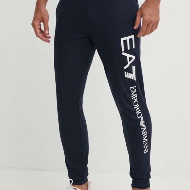 EA7 Emporio Armani pantaloni de trening din bumbac culoarea albastru marin