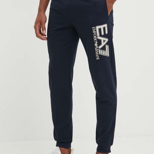 EA7 Emporio Armani pantaloni de trening din bumbac culoarea albastru marin