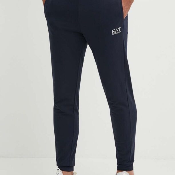 EA7 Emporio Armani pantaloni de trening din bumbac culoarea albastru marin