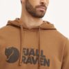 Fjallraven bluză trening Fjällräven Logo culoarea maro