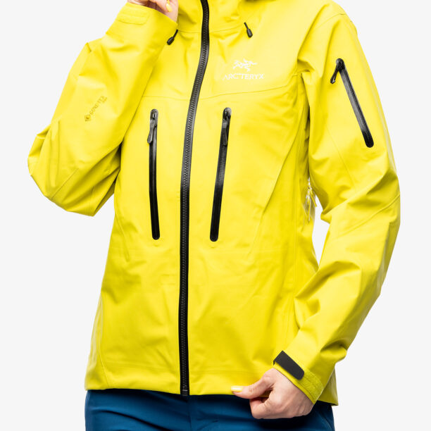 Cumpăra Geaca GORE-TEX femei Arcteryx Alpha SV Jacket - lampyre