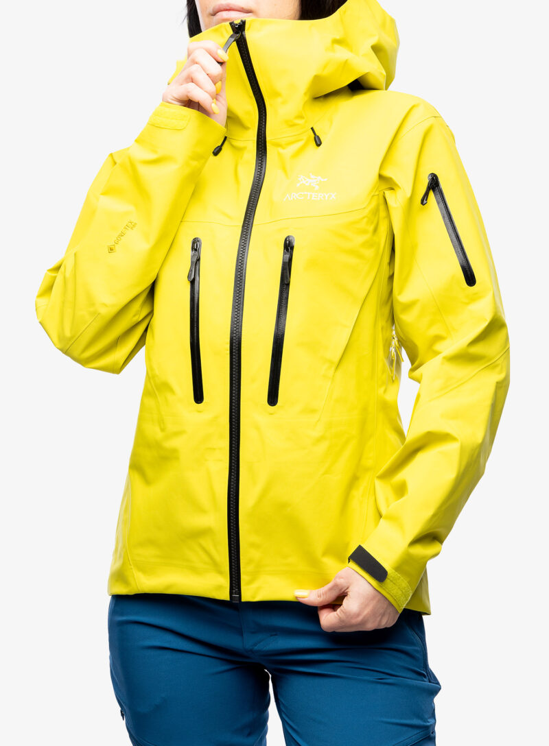 Cumpăra Geaca GORE-TEX femei Arcteryx Alpha SV Jacket - lampyre