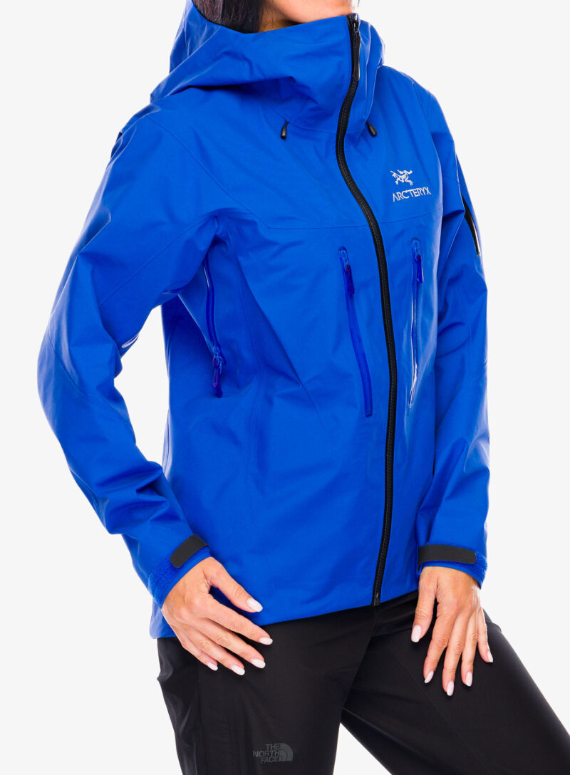 Cumpăra Geaca GORE-TEX femei Arcteryx Alpha SV Jacket - vitality