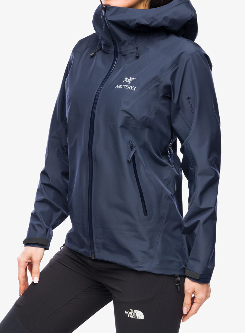 Cumpăra Geaca GORE-TEX femei Arcteryx Beta LT Jacket - black sapphire