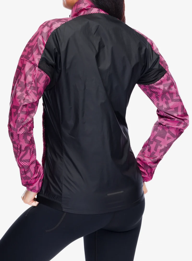 Original Geaca alergare femei adidas TERREX Trail Running Wind Jacket - pink fusion/aurora black