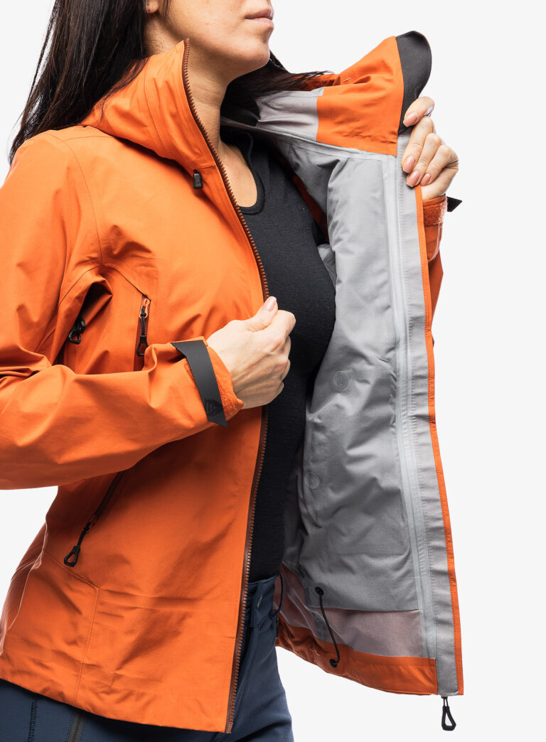 Preţ Geaca de munte femei Helly Hansen Odin 9 Worlds 3.0 Jacket - terracotta