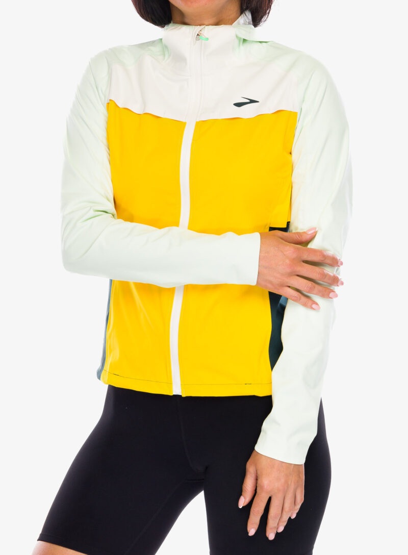 Cumpăra Geaca de ploaie femei Brooks High Point Waterproof Jacket - lemon/ecru/green