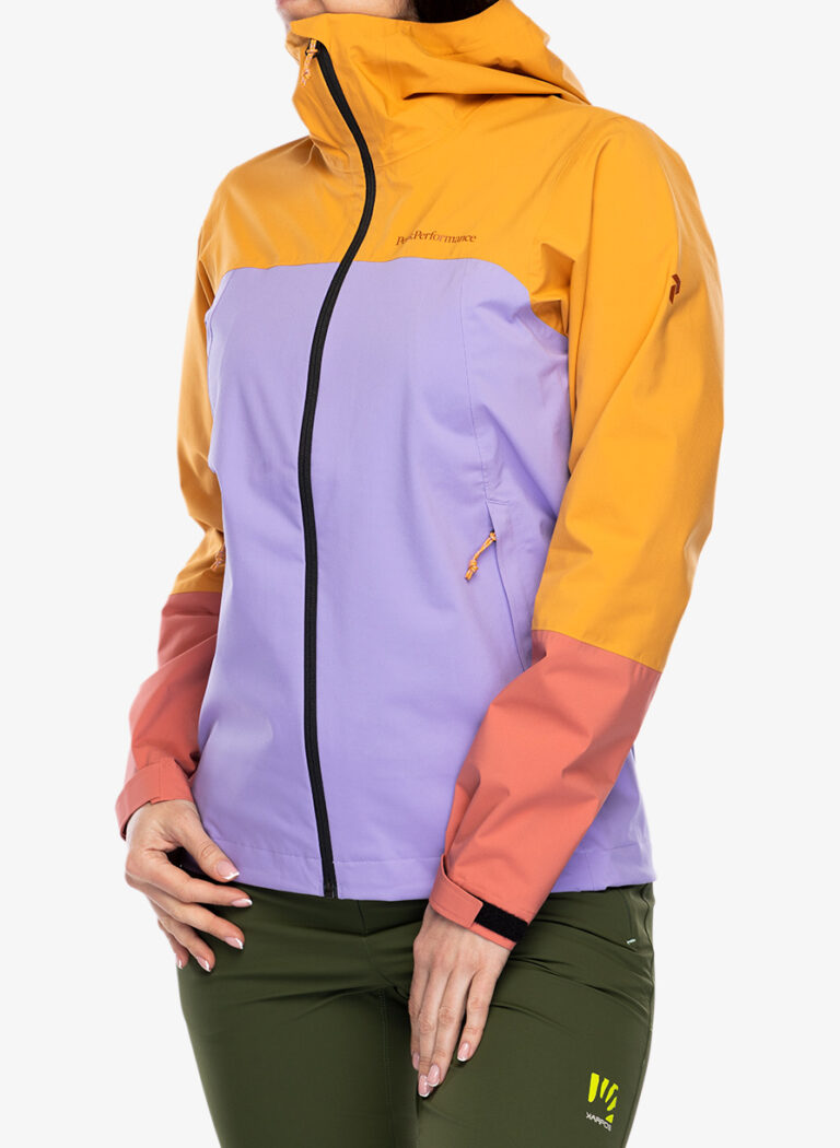 Geaca de ploaie femei Peak Perfomance Trail Hipe Shell Jacket - desert blow