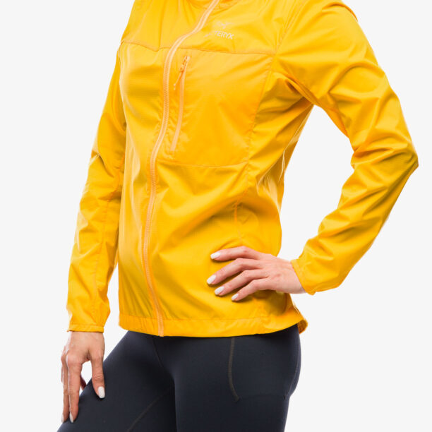 Cumpăra Geaca de vant femei Arcteryx Squamish Hoody - edziza