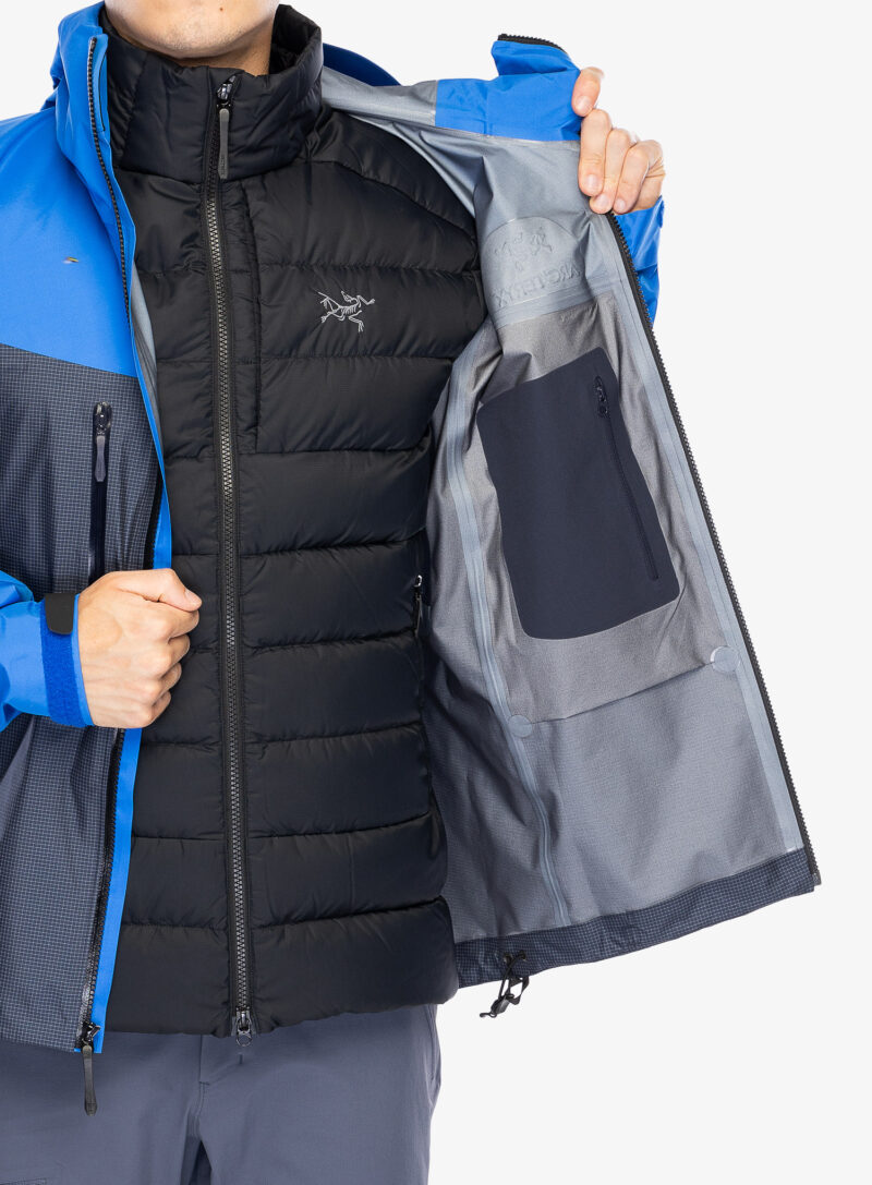 Preţ Geaca impermeabila Arcteryx Alpha Jacket - lt vitality/black sapphire