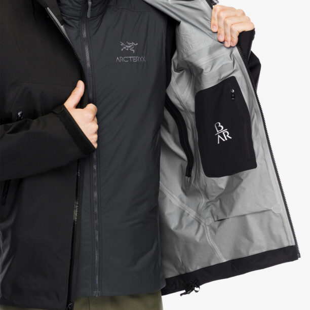 Preţ Geaca impermeabila Arcteryx Beta AR Jacket Stormhood - black