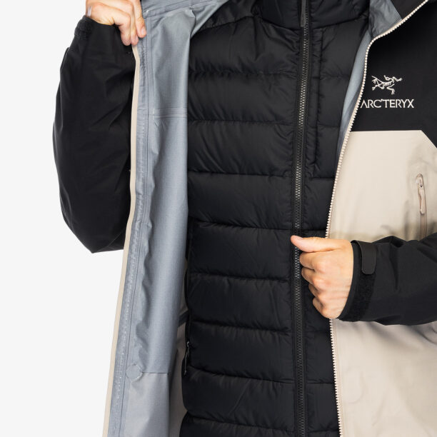 Preţ Geaca impermeabila Arcteryx Beta AR Jacket - black/rune