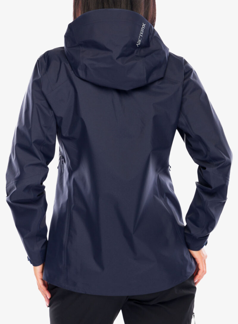 Geaca impermeabila femei Arcteryx Beta SL Jacket - black sapphire preţ