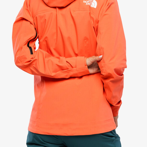 Geaca impermeabila femei The North Face Summit Chamlang FUTURELIGHT Jacket - orange preţ