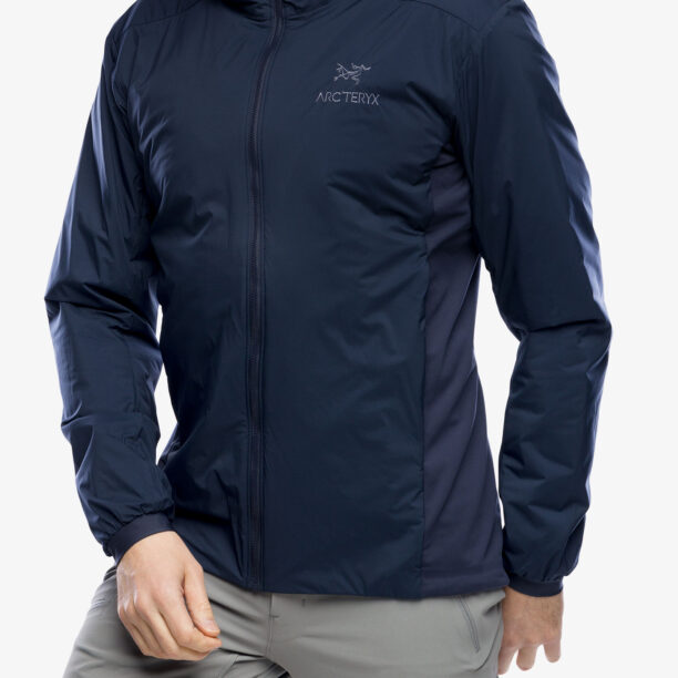 Geaca izolată Arcteryx Atom Hoody - black sapphire