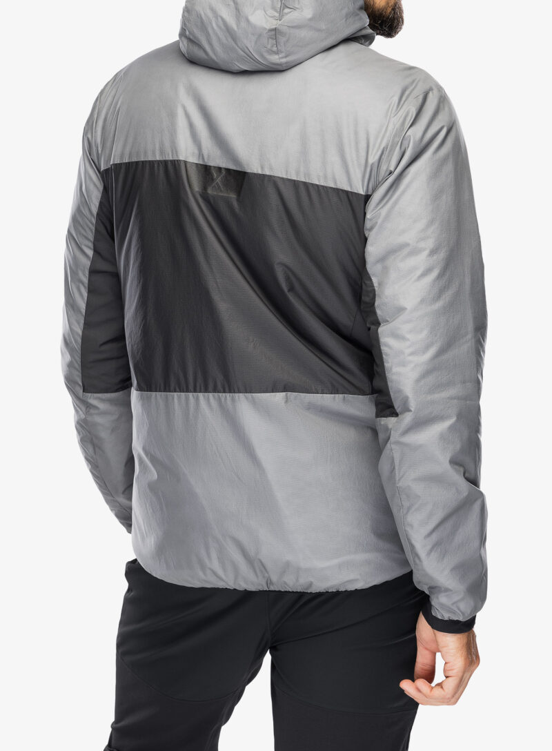 Geaca izolată Berghaus MTN Arete LB Synthetic Hoody - monument/grey pinstripe preţ