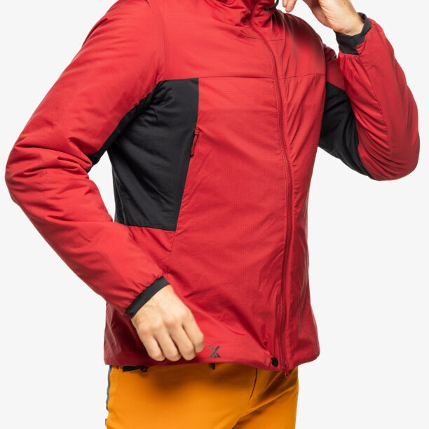 Preţ Geaca izolată Berghaus MTN Seeker MW Synthetic Hoody - red dahlia/jet black