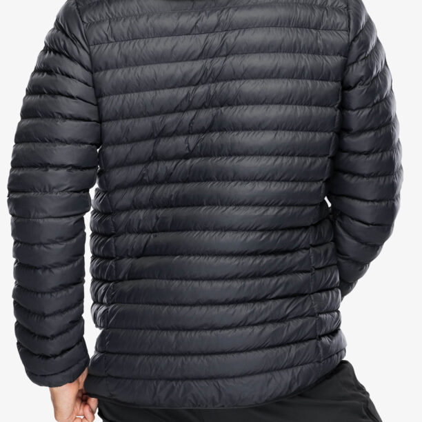 Geaca izolată Berghaus Vaskye Jacket - black/black preţ