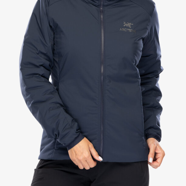 Geaca izolată pentru femei Arcteryx Atom Heavyweight Hoody - black sapphire