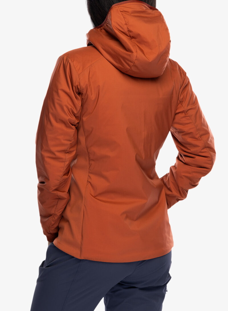 Geaca izolată pentru femei Arcteryx Atom Hoody - sequoia preţ