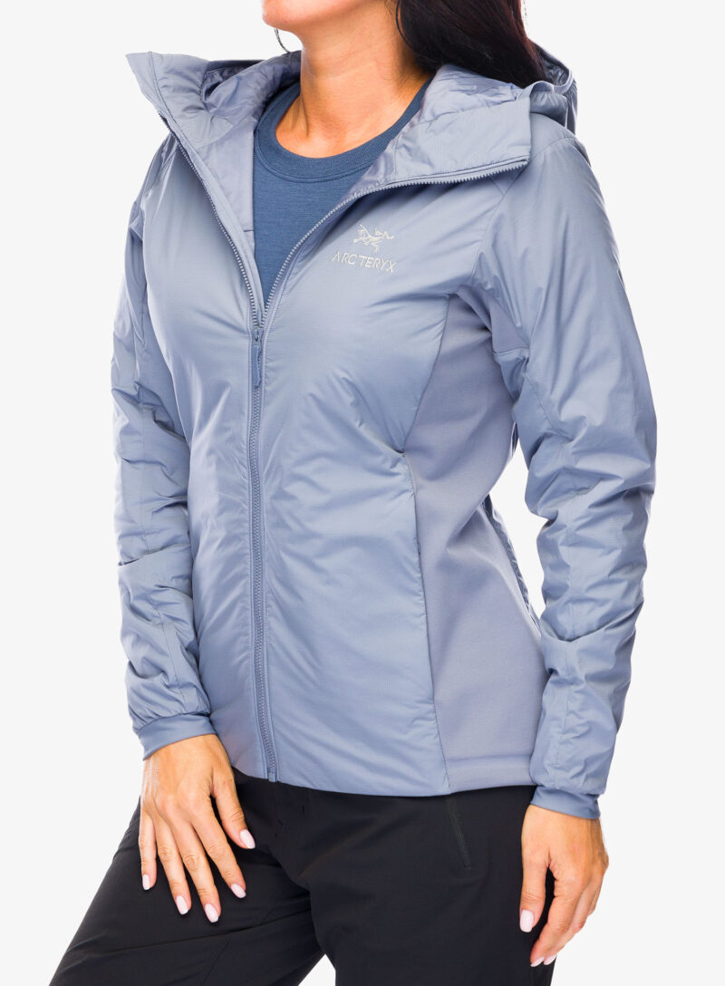 Cumpăra Geaca izolată pentru femei Arcteryx Atom Hoody - stratus