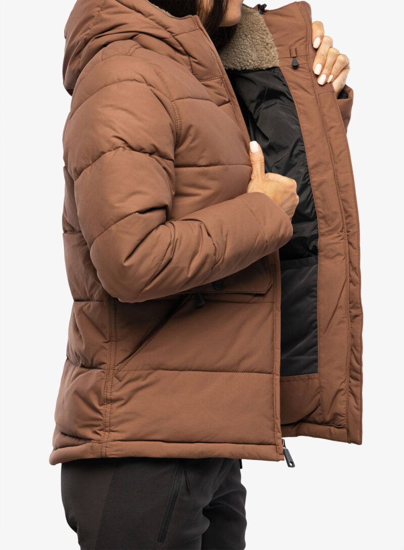 Preţ Geaca izolată pentru femei Carhartt Relaxed Fit Montana Insulated Jacket - nutmeg