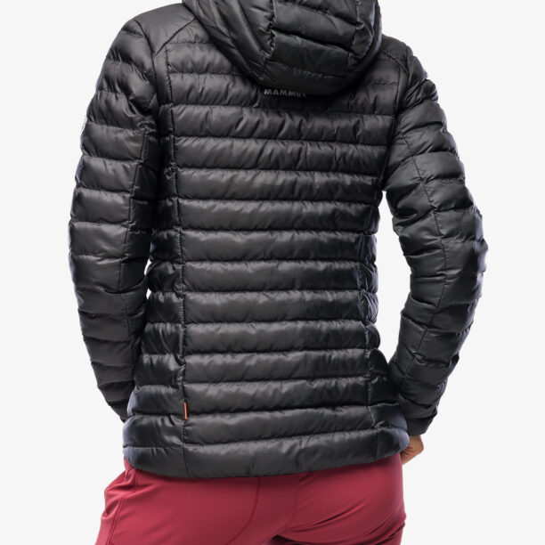 Preţ Geaca izolată pentru femei Mammut Albula IN Hooded Jacket - black