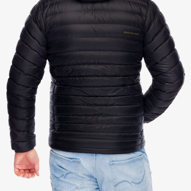 Geaca matlasata Cotopaxi Fuego Down Hooded Jacket - cotopaxi black preţ