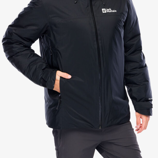 Cumpăra Geaca matlasata Jack Wolfskin Cyrox 2L Down Jacket - black