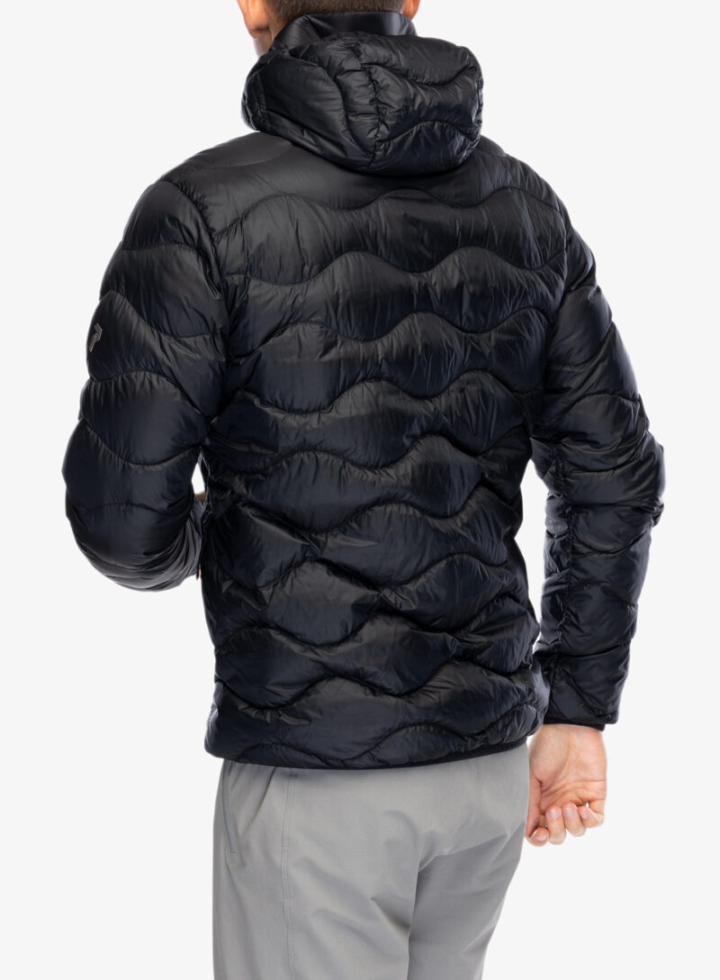 Geaca matlasata Peak Performance Helium Down Hood Jacket - blk preţ