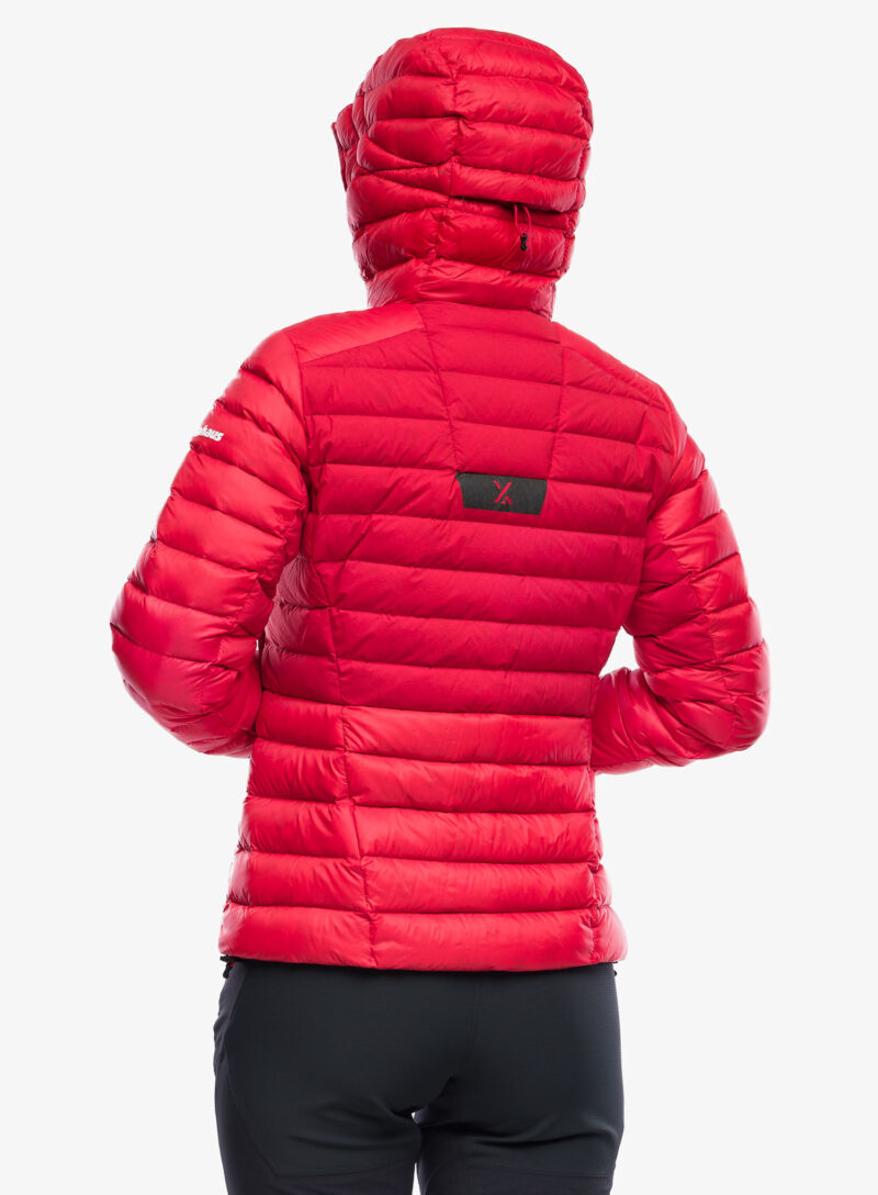 Geaca matlasata femei Berghaus Seeker MW Down Hoody - goji berry/haute red preţ