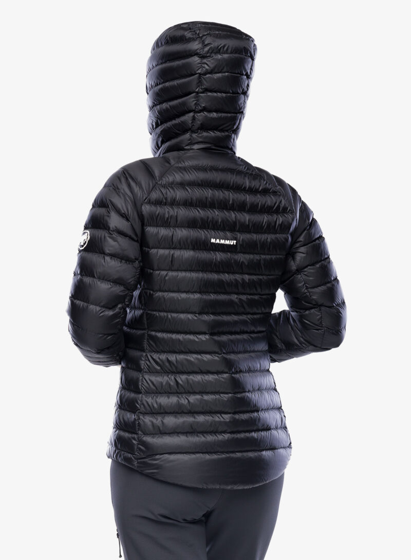 Geaca matlasata femei Mammut Broad Peak IN Hooded Jacket - black preţ